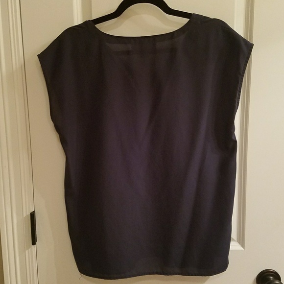 Michael Kors Navy Cap Sleeve Zip front Top - Picture 5 of 5